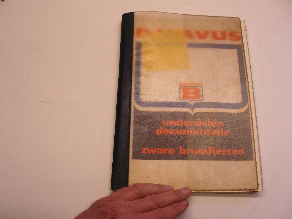 BATAVUS DOCUMENTATIE ZWARE BROMFIETSEN, Hobby en Vrije tijd, Ophalen of Verzenden, Gebruikt