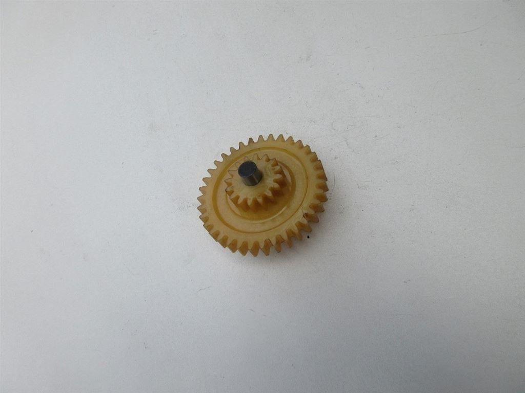 Kawasaki Z305 tandwiel oliepomp KZ 305 LTD oil pump gear CSR, Ophalen, Gebruikt