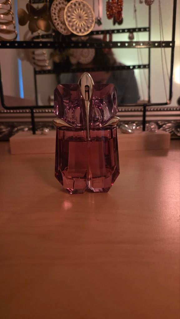 Allen mugler parfum, bijna vol, Ophalen of Verzenden, Zo goed als nieuw
