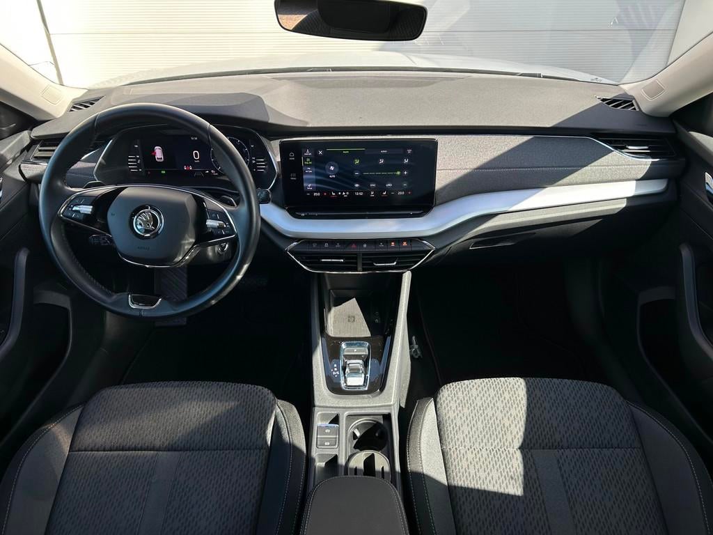 Skoda Octavia Combi 1.5 e-TSI Business Edition Plus|1e eig.|, Stof, 4 cilinders, 150 pk, Origineel Nederlands