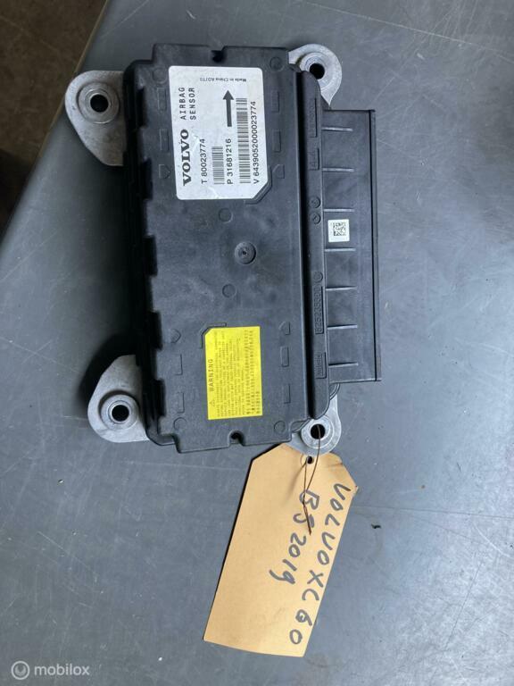 Airbag module Volvo XC60 ('19-'20), Gebruikt, Ophalen of Verzenden, Volvo, Volvo