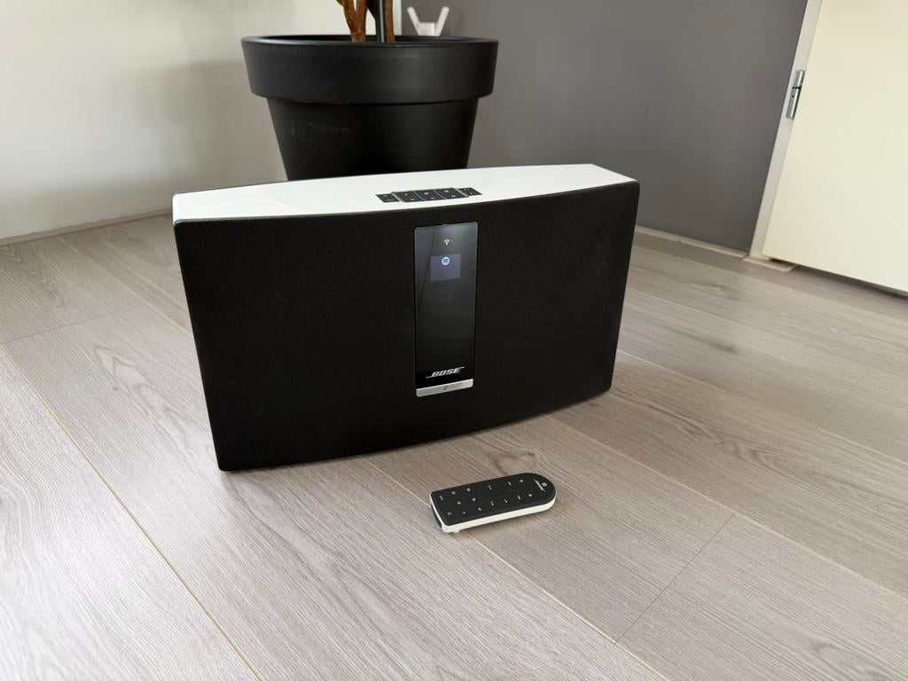 Bose Soundtouch 30 & Soundtouch 10, Ophalen, Zo goed als nieuw, Bose, 120 watt of meer