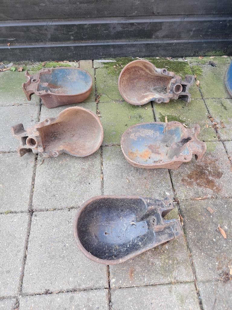 koe  drinkbak, Ophalen, Gebruikt