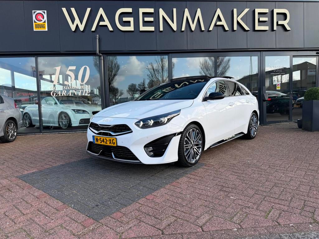 Kia ProCeed 1.5 T-GDi GT-PlusLine AUT|PANO|ACC|CAM|Alcantara, 12 maanden, 1325 kg, Gebruikt, Euro 6