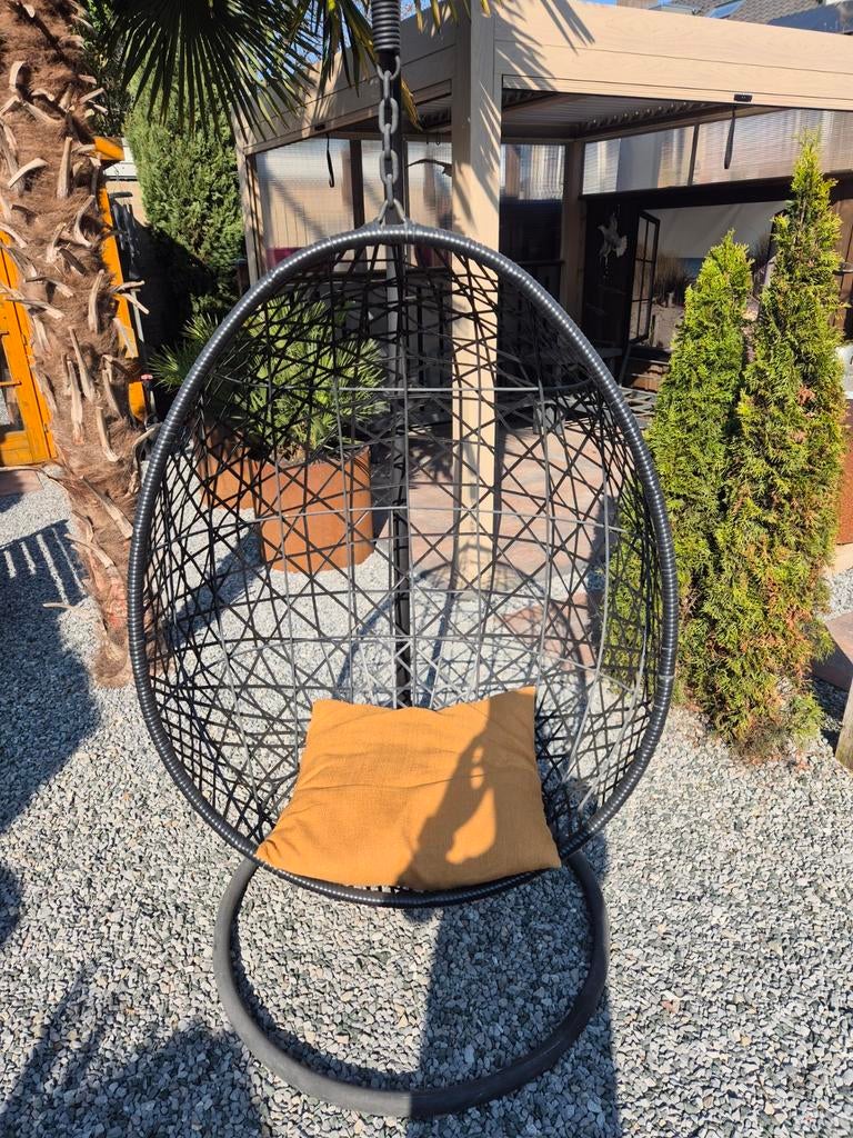 Zwarte hangstoel, Tuin en Terras, Tuinstoelen, Ophalen