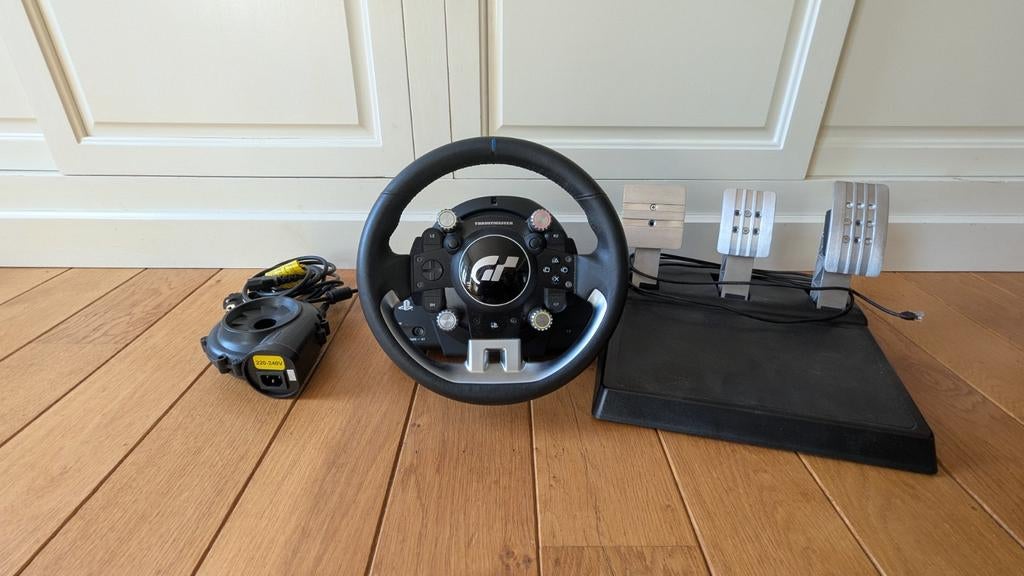 Thrustmaster TGT racestuur (T300 upgrade), Spelcomputers en Games, Spelcomputers | Sony PlayStation Consoles | Accessoires, Ophalen of Verzenden