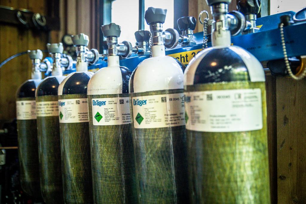 Ademlucht / Duiklucht / PCP / Perslucht vullen 200/300 bar, Ophalen, Gebruikt, Overige typen