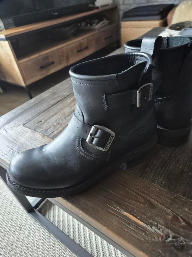 Sendra half laars maat 39, Kleding | Dames, Schoenen, Ophalen of Verzenden, Zo goed als nieuw, Bruin, Hoge laarzen