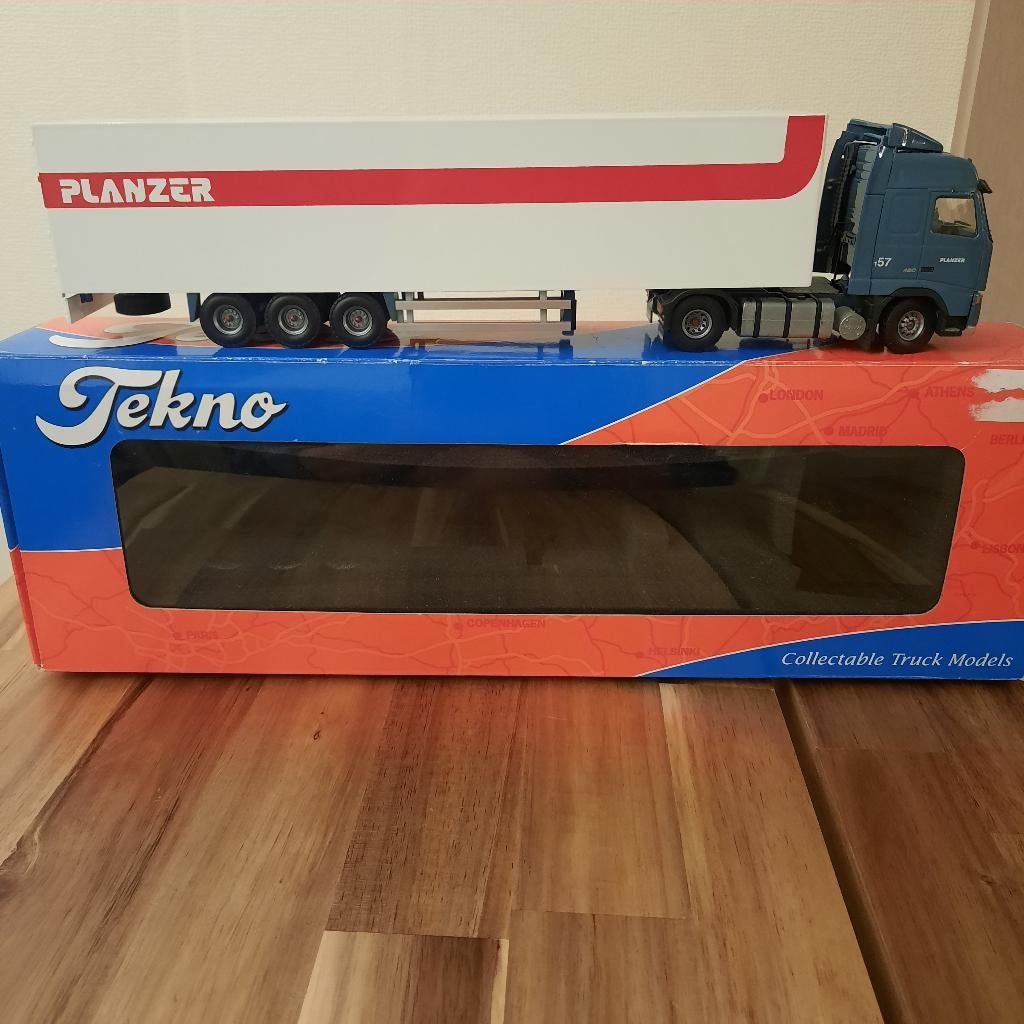VOLVO,S PLANZER,Q 8 TTR ,HOBUR TTR,MARVO HAZELDONK TEKNO CBN, Verzenden, Nieuw, Bus of Vrachtwagen, Tekno