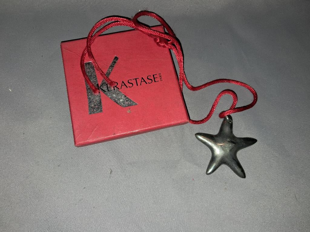 Leuke mooie parfum verzamel items ,o,a JP gaultier, cacharel, Verzamelen, Ophalen of Verzenden, Zo goed als nieuw, Miniatuur