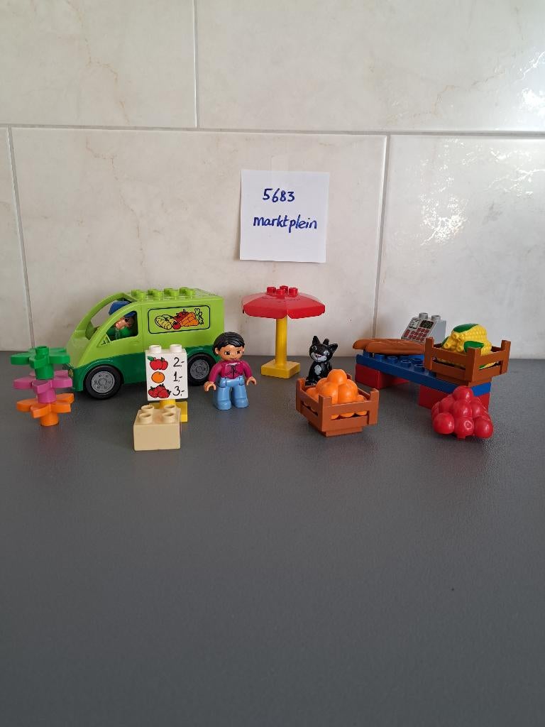 Duplo marktplein 5683, Overige thema's, Ophalen of Verzenden, Zo goed als nieuw, Compleet