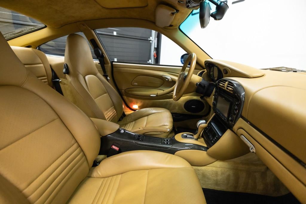Porsche 911 3.6 Coupé Turbo Sonderwunsch (bj 2002), Auto's, Automaat, Gebruikt, Beige, Stoelverwarming