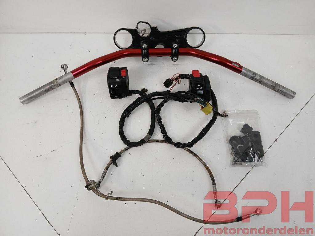 Superbike kroonplaat + stuur Suzuki GSX-R 600 750 L1 L2 L3 L, Motoren, Gebruikt, -, -, Ophalen of Verzenden