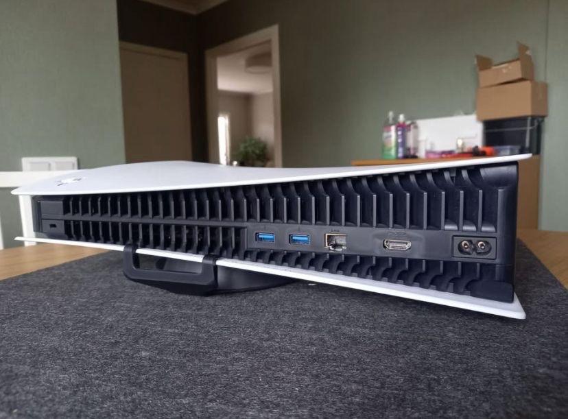 PlayStation 5 Disc Versie - Inclusief Controller en Doos, Spelcomputers en Games, Spelcomputers | Sony PlayStation 5, Ophalen