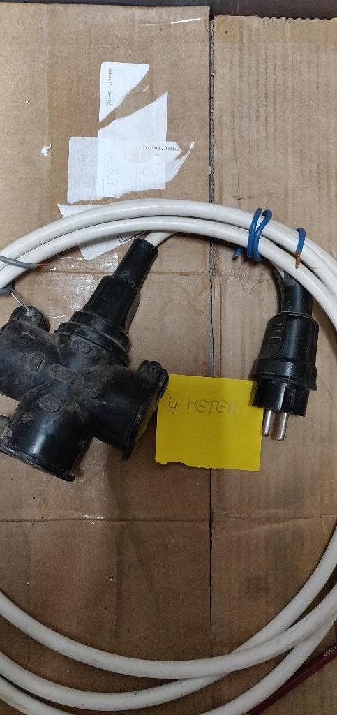 Verlengkabel met 3 stroomcontacten, Ophalen, Gebruikt, Kabel of Snoer