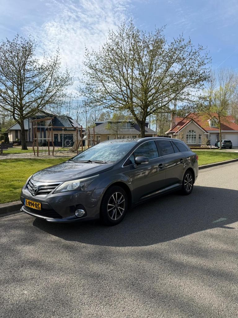 Toyota Avensis Wagon 2.0 D-4D – Zeer ruim, veel opties, Auto's, Voorwielaandrijving, Stof, Avensis, Zwart