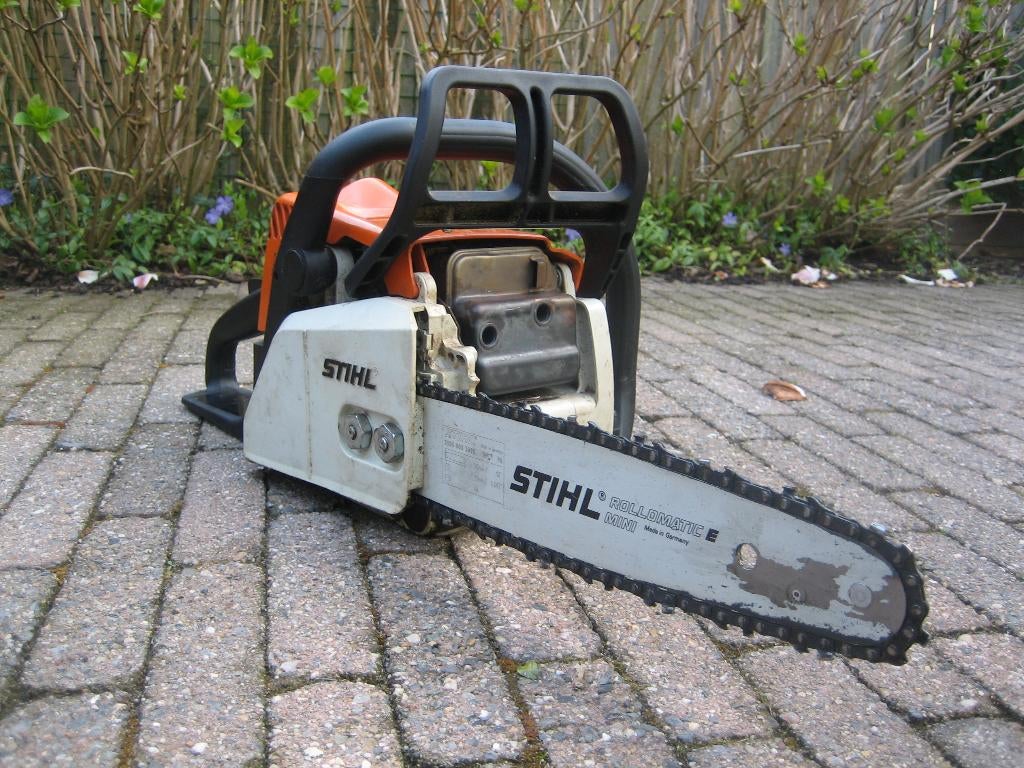 Stihl MS170 Kettingzaag Motorkettingzaag Benzine, Tuin en Terras, Hand-tuingereedschap, Gebruikt, Overige soorten, Ophalen