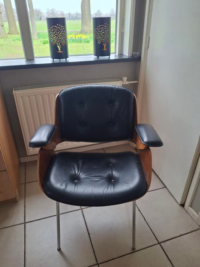 Tecta D48 design stoel, Ophalen