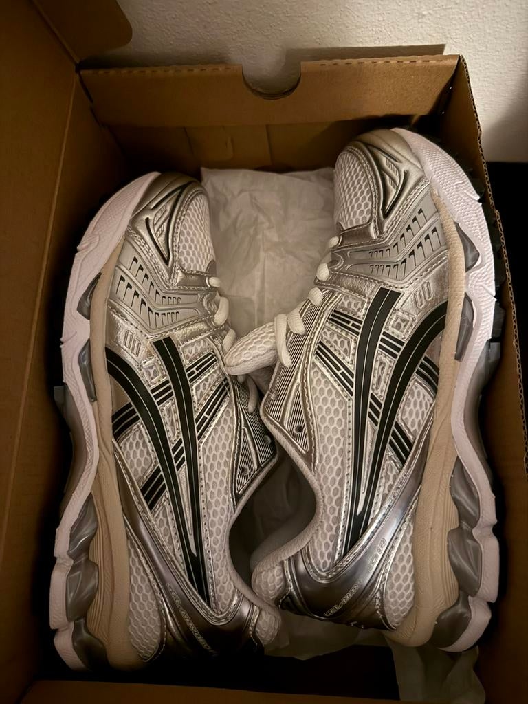 Asics Gel-Kayano 14 - maat 39, Verzenden, Zo goed als nieuw, Overige kleuren, Sneakers of Gympen