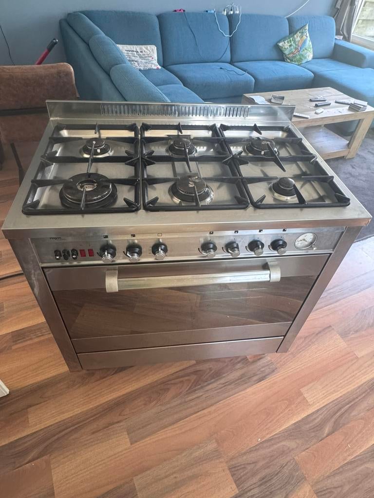 6 pits gasfornuis pelgrim, 60 cm of meer, Ophalen of Verzenden, Zo goed als nieuw, Gas