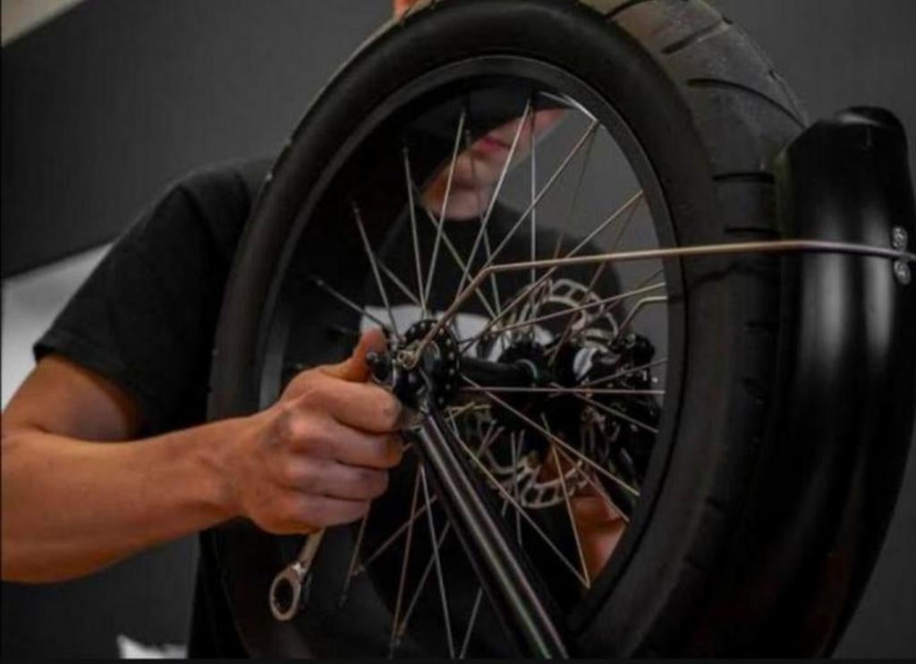 Fatbike reparatie & onderhoud aan huis 30 km rond Den Bosch!, Fietsen en Brommers, Fietsonderdelen, Ophalen