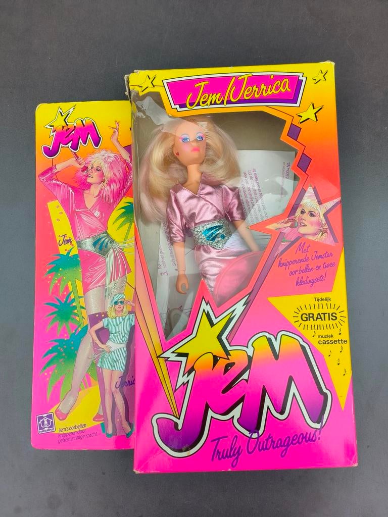 Jem Jerrica Truly Outrageous! Vintage pop met accessoires, Ophalen, Gebruikt, Pop
