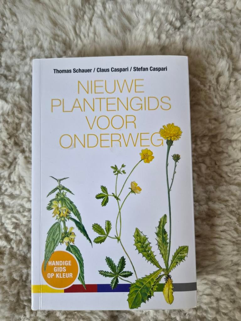 Nieuwe Plantengids voor Onderweg - Thomas Schauer, Boeken, Natuur, Ophalen of Verzenden, Zo goed als nieuw