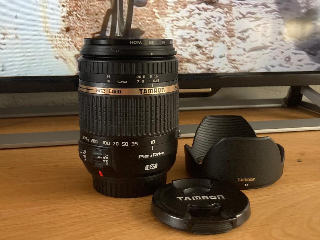 Tamron 18-270mm VC PD voor Canon / Canon EFS mount!, Ophalen of Verzenden, Zo goed als nieuw, Telelens, Zoom
