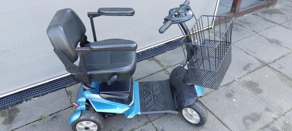 scootmobiel Ivo Live Compact inklapbaar, Diversen, Brommobielen en Scootmobielen, Ophalen, Zo goed als nieuw, 15 km of minder