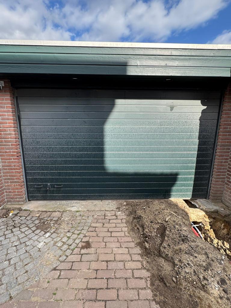 Hörmann automatische garagedeur / roldeur, Doe-het-zelf en Verbouw, Deuren en Horren, Garagedeur, Ophalen of Verzenden, Zo goed als nieuw
