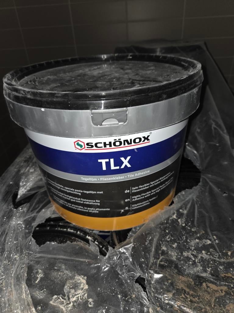 TLX  Schönox tegellijm emmers 30 euro per stuk, Ophalen of Verzenden, Nieuw