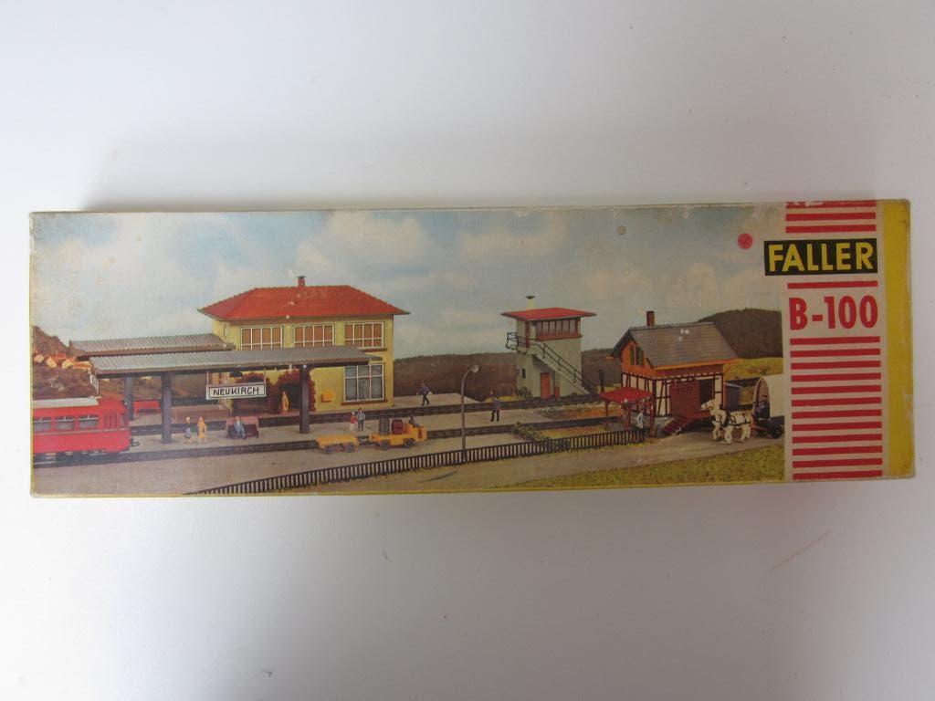 Faller B-100, Hobby en Vrije tijd, Modeltreinen | H0, Gebruikt, Brug, Tunnel of Gebouw, Gelijkstroom of Wisselstroom, Overige merken