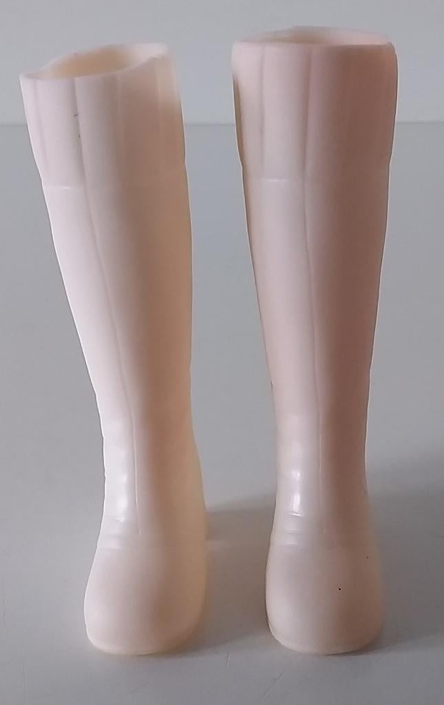 Barbie Laarzen wit vintage, Verzamelen, Poppen, Gebruikt, Overige typen, Ophalen of Verzenden