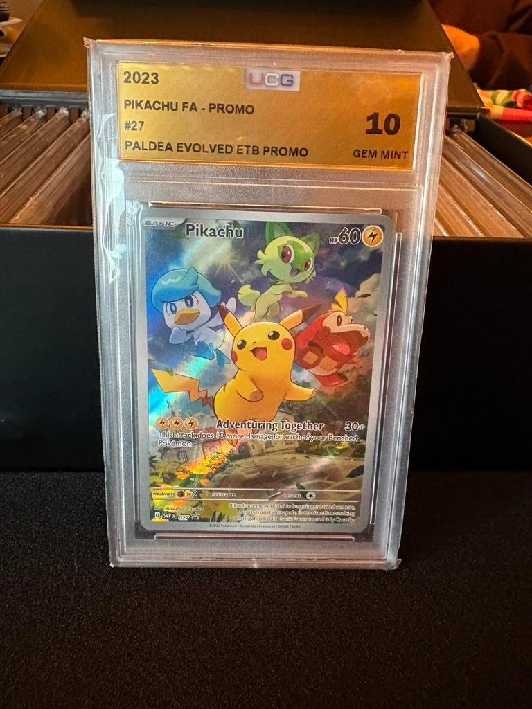 Pikachu promo grade 10, Ophalen of Verzenden, Zo goed als nieuw, Meerdere kaarten, Foil
