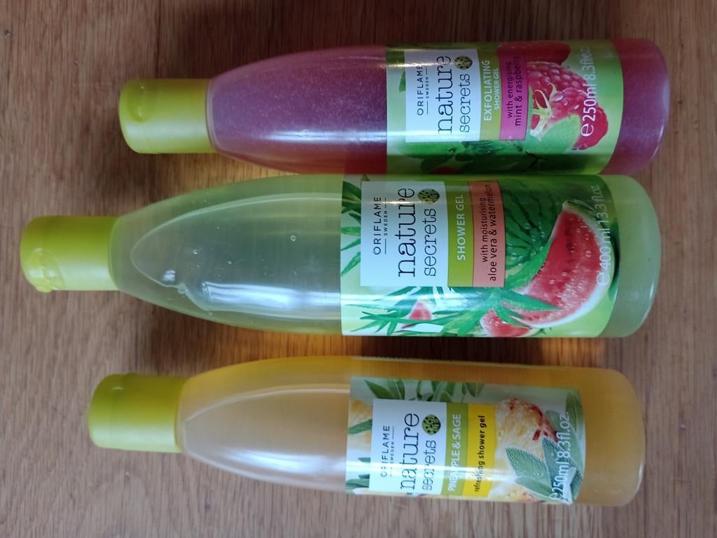 Diverse nieuwe Oriflame producten - huidverzorging & douche, Ophalen of Verzenden, Nieuw, Bad & Douche