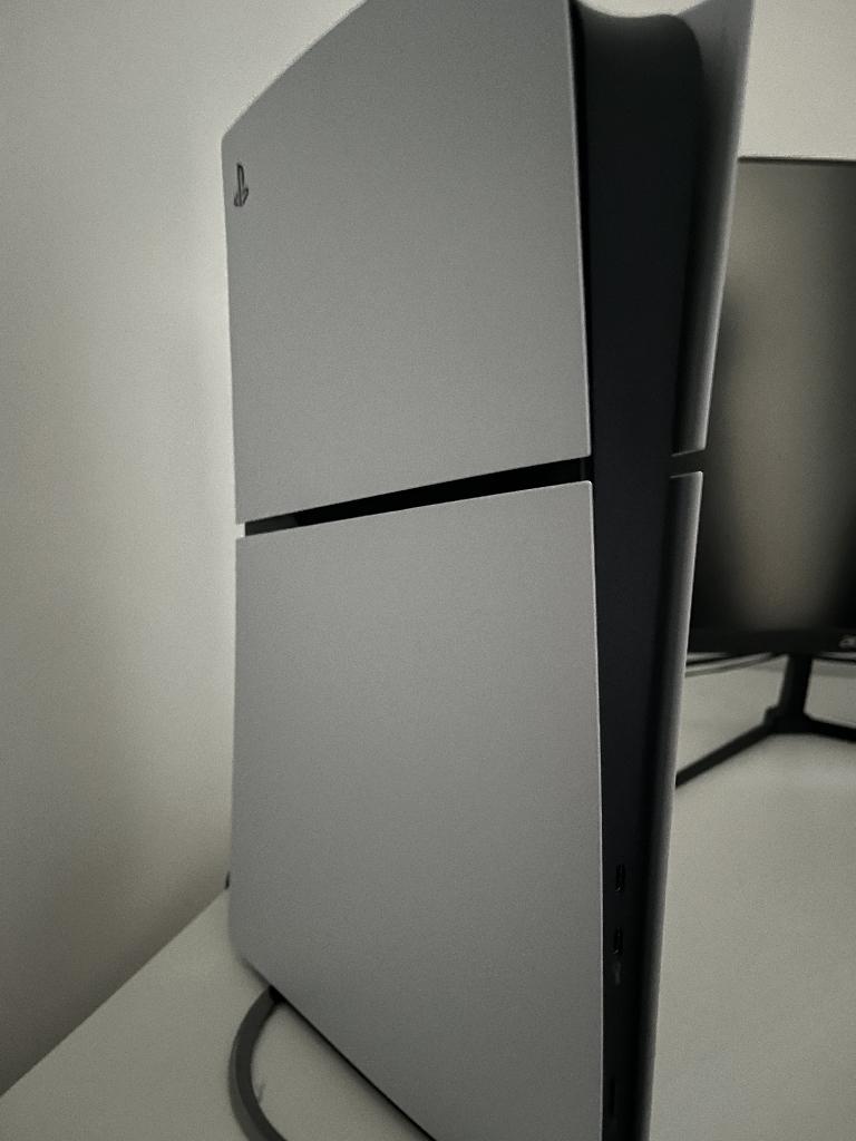 PlayStation 5 Slim Digital Edition Met garantie!, Spelcomputers en Games, Spelcomputers | Sony PlayStation 5, Ophalen of Verzenden