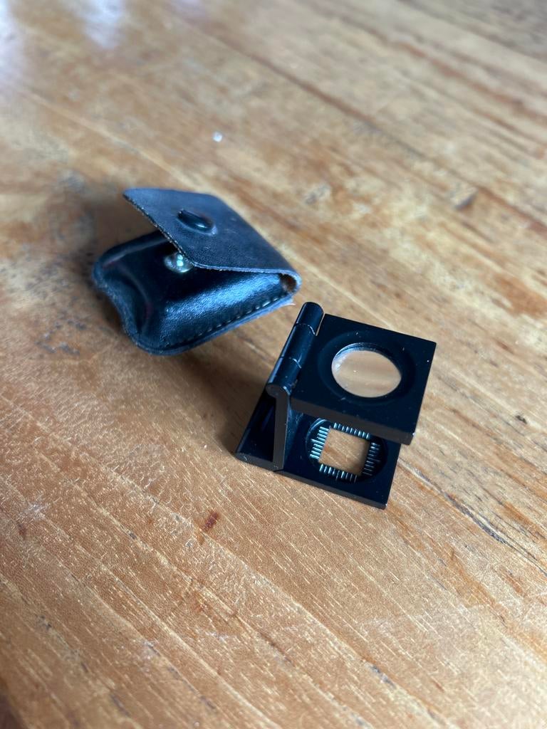 Opvouwbare Loep Draadenteller met Hoesje, Ophalen of Verzenden, Gebruikt, Vergrootglas of Loep