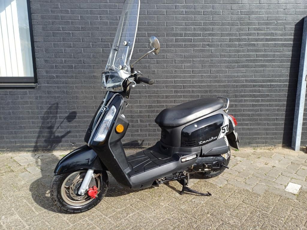 Sym tonik 2014, Gebruikt, Overige modellen, Ophalen of Verzenden, Benzine