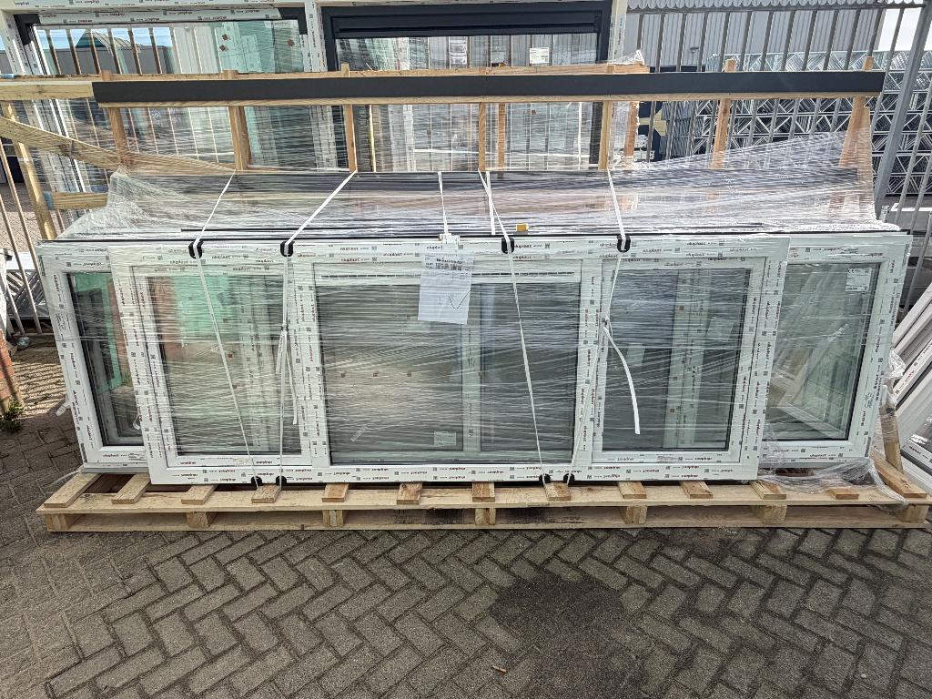 Dakkapel kozijnen -Direct Leverbaar vanaf  457 euro, Doe-het-zelf en Verbouw, Kozijnen en Schuifpuien, Kunststof, Dakkapel, Nieuw