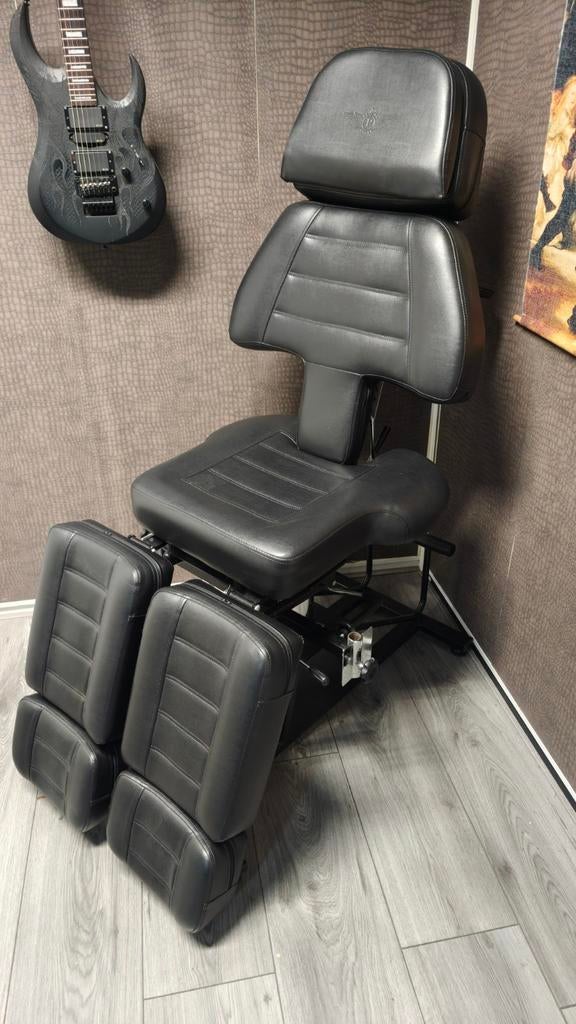 Verstelbare professionele Tattoo stoel, Ophalen, Zo goed als nieuw