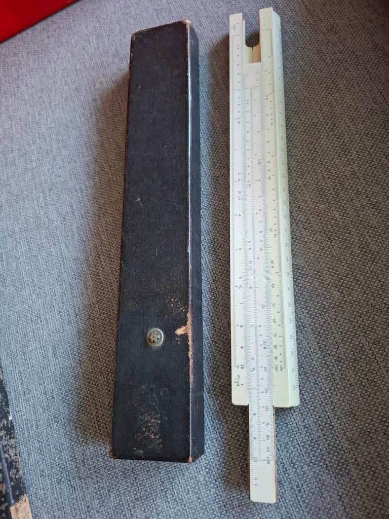 Vintage Rekenliniaal - Analoog Rekeninstrument met Etui, Ophalen of Verzenden