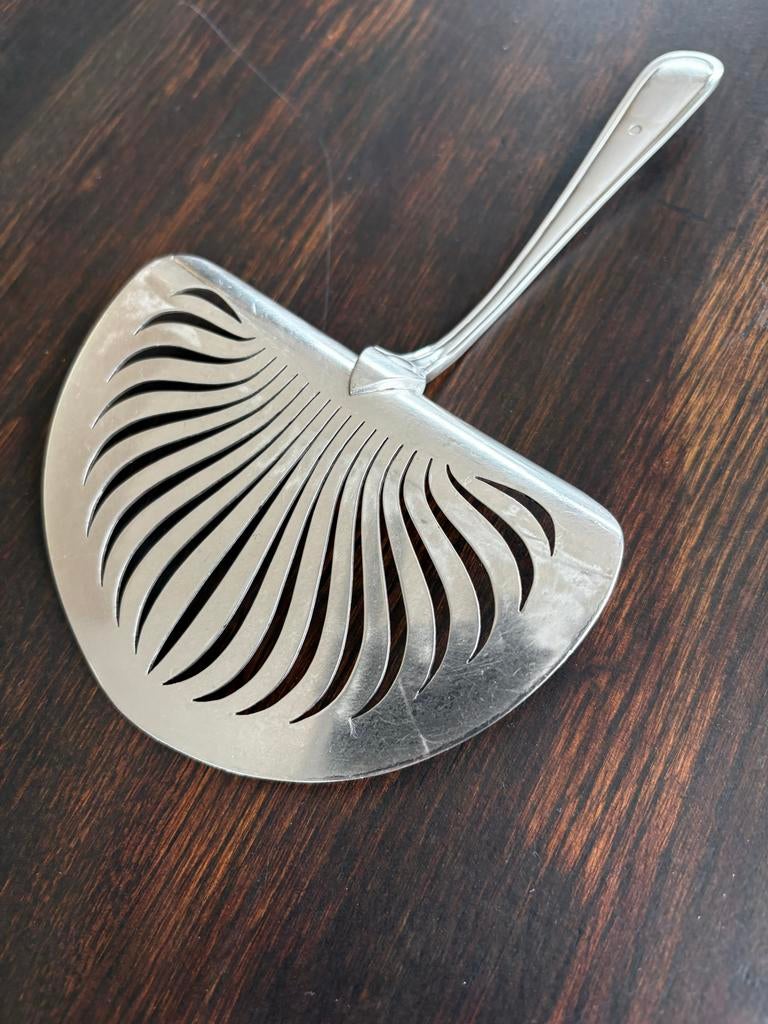 Antieke verzilverde vis opscheplepel, Antiek en Kunst, Ophalen