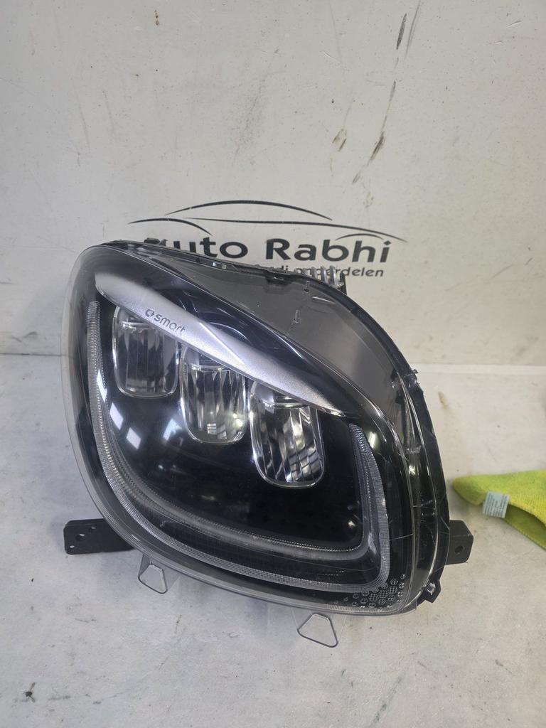 SMART FORFOUR KOPLAMP RECHTS 260107304R, Gebruikt, -, -, Ophalen of Verzenden