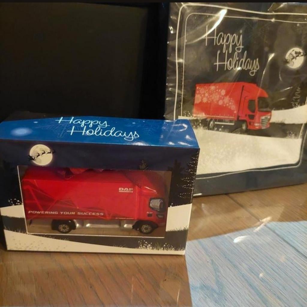 Splinternieuwe DAF kerstbal en servetten, Ophalen of Verzenden