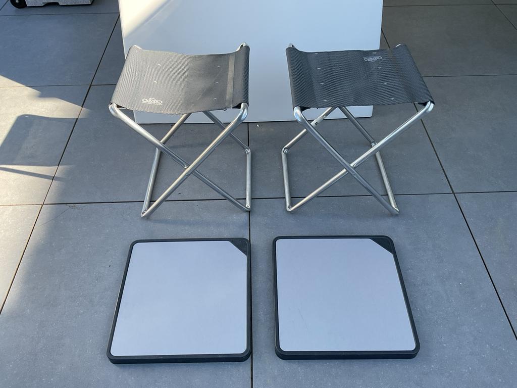Crespo 2 krukjes met 2 tafelbladen, Caravans en Kamperen, Ophalen, Zo goed als nieuw, Campingmeubel-accessoire