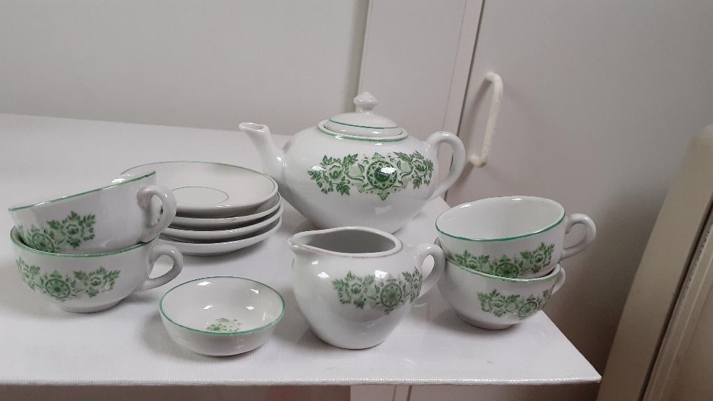 Douwe Egberts Kinderserviesje, Verzamelen, Ophalen of Verzenden, Zo goed als nieuw