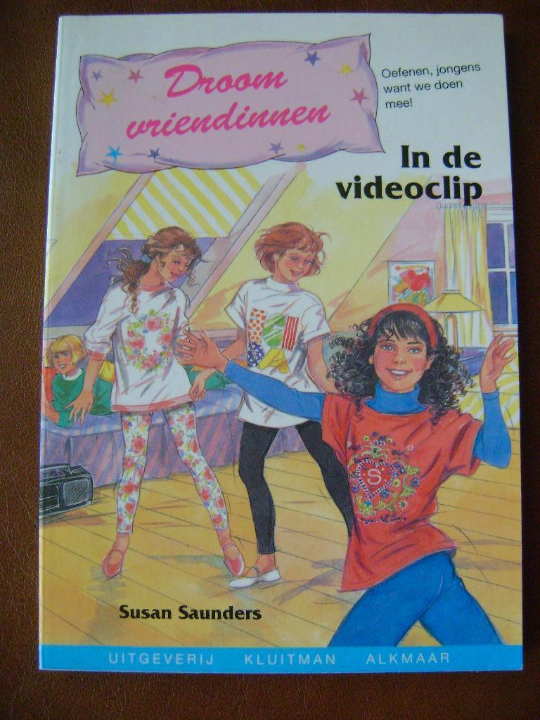 SUSAN SAUNDERS Droomvriendinnen - In de videoclip, Boeken, Ophalen of Verzenden, Gelezen