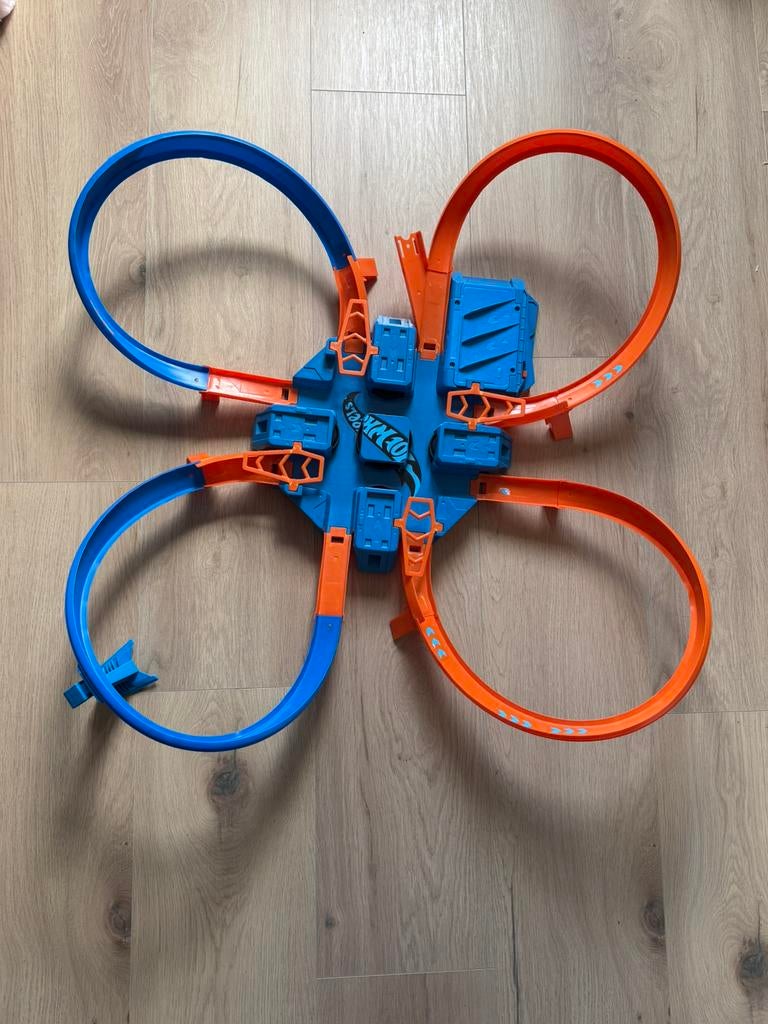 Hotwheels racebaan, Ophalen, Zo goed als nieuw, Elektrisch, Hot Wheels