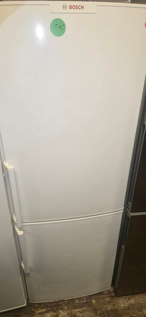 Bosch koelvriescombinatie met garantie, Witgoed en Apparatuur, Koelkasten en IJskasten, 200 liter of meer, Ophalen, Met aparte vriezer
