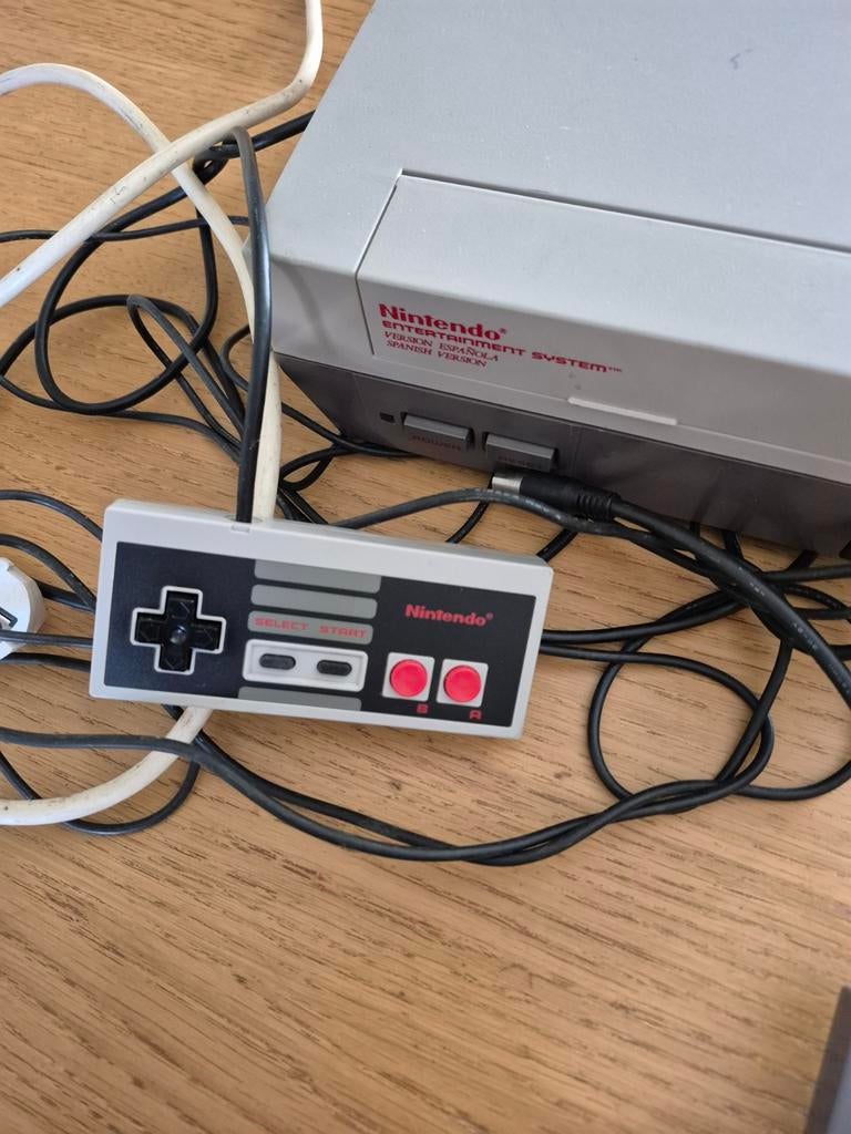 Nintendo Entertainment System, Spelcomputers en Games, Spelcomputers | Nintendo NES, Ophalen, Gebruikt, Met 1 controller